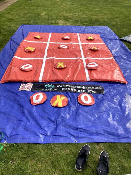 Giant Tic Tac Toe